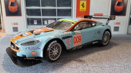 1/24 2008 Aston Martin DBR9 Le Mans #009 David Brabham / Antonio Garcia / Darren Turner