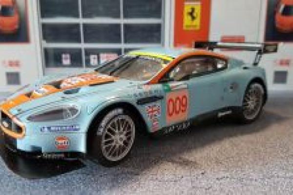 1/24 2008 Aston Martin DBR9 Le Mans #009 David Brabham / Antonio Garcia / Darren Turner